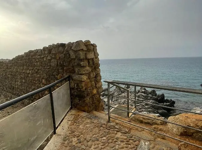 فندق مبيت وإفطار Ale E Franz تْشيفالو