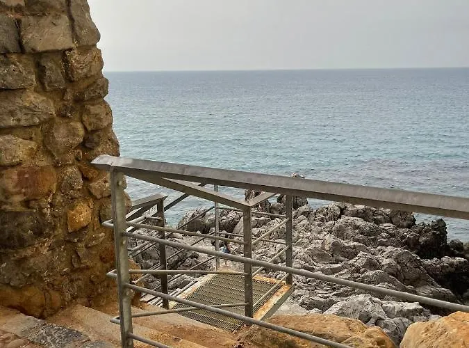 فندق مبيت وإفطار Ale E Franz 4*